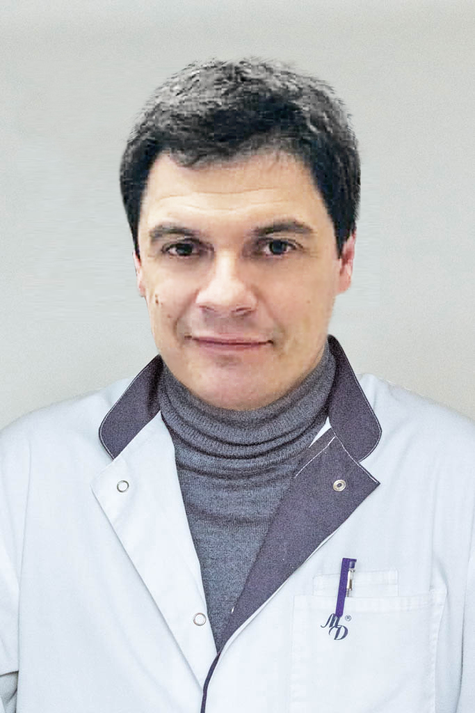 <strong>Осипов Антон Игоревич</strong>